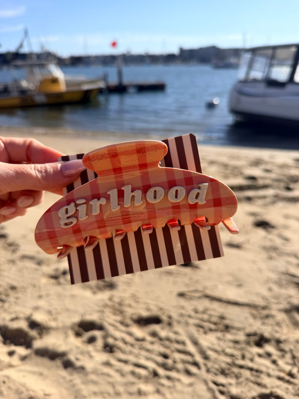Girlhood claw (peach 🍑)