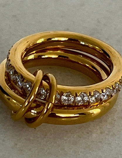 The Lace ring
