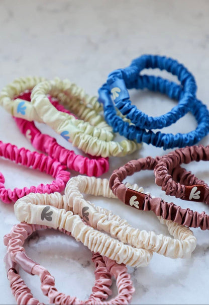 Laffy taffy scrunchie set