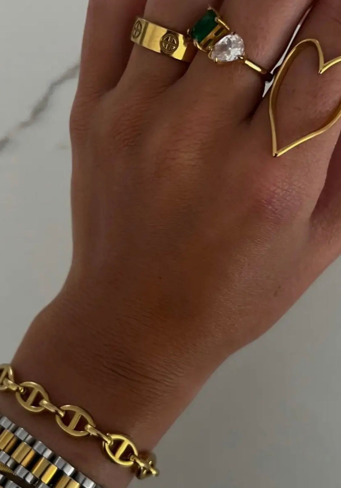 Gold heart ring