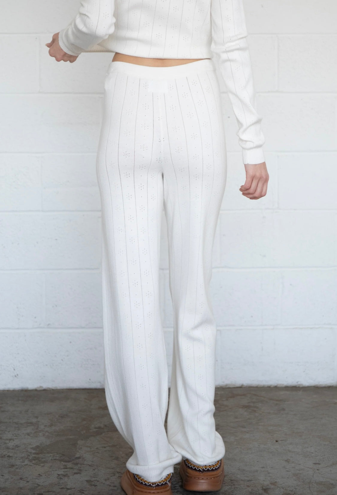 coastal mornings in cream flares