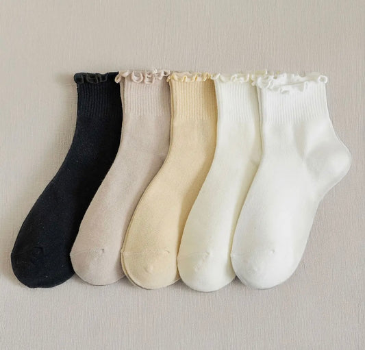 Ruffle socks