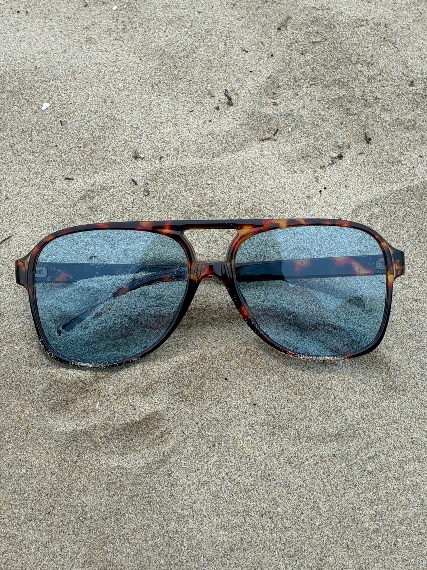 Cocoa Coast Sunglasses💙🥥